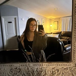 Meet your Posher, Kalli